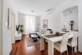 Отель Fairy Of The Seas Apartments  Сплит